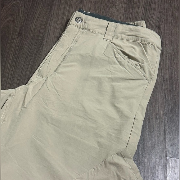 Patagonia Pants - Picture 3 of 9